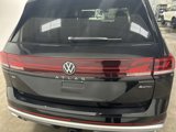 Certified 2024 Volkswagen Atlas Peak Edition SE image 4