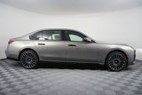 New 2026 BMW 750e xDrive image 2