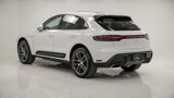 Used 2024 Porsche Macan image 3