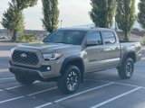 Used 2020 Toyota Tacoma TRD Off-Road image 2