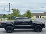 Used 2020 Toyota Tacoma TRD Off-Road image 3