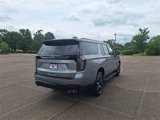 New 2025 Chevrolet Suburban RST image 3