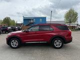 Used 2021 Ford Explorer XLT image 2