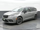 New 2025 Chrysler Pacifica Premium image 2