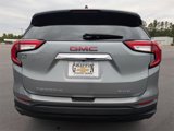 Used 2024 GMC Terrain SLE image 5