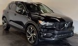 Used 2019 Volvo XC40 T5 R-Design image 2