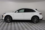 Used 2025 Porsche Macan image 2