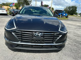 Used 2021 Hyundai Sonata SE image 2