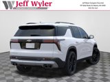 New 2026 Chevrolet Traverse LT w/ Driver Confidence Package image 4