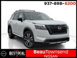 New 2025 Nissan Pathfinder Platinum w/ Black Appearance Package image 1