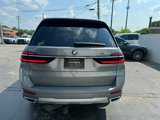 Used 2025 BMW X7 xDrive40i image 4