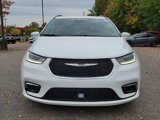 Used 2021 Chrysler Pacifica Touring image 2