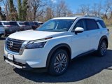 New 2025 Nissan Pathfinder SL w/ SL Premium Package image 3