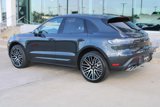 Used 2025 Porsche Macan image 3