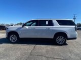 New 2025 Chevrolet Suburban Premier image 5