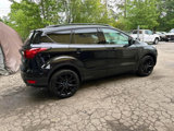 Used 2019 Ford Escape SE image 3