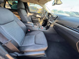 Used 2023 Chrysler 300 Touring w/ Sport Appearance Package image 4