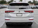 New 2025 Mitsubishi Outlander ES image 5