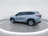 Used 2022 Toyota Highlander L image 5