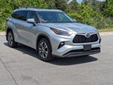 Used 2022 Toyota Highlander XLE image 4