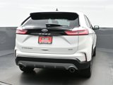 Used 2022 Ford Edge Titanium image 5