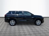 New 2025 Mitsubishi Outlander ES image 4