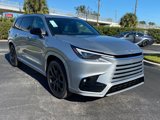 New 2025 Lexus TX 500h AWD image 4