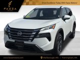 Used 2024 Nissan Rogue SV image 1