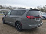New 2025 Chrysler Pacifica Limited image 2