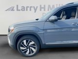New 2025 Volkswagen Atlas SEL image 2