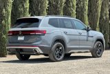 New 2025 Volkswagen Atlas Peak Edition SE image 4