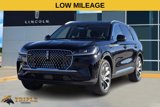 Used 2025 Lincoln Aviator Reserve w/ Illumination Package image 2