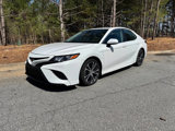 Used 2019 Toyota Camry SE image 2