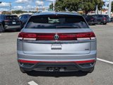 New 2026 Volkswagen Atlas Cross Sport SE image 5