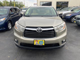 Used 2014 Toyota Highlander XLE image 2