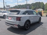 Used 2025 Kia Sorento S image 4
