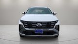 New 2025 Hyundai Tucson SE image 2