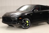 Used 2023 Porsche Cayenne Turbo S image 5