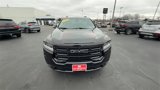 Certified 2023 GMC Acadia SLT w/ Elevation Edition image 3
