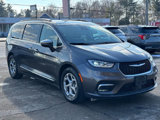 Used 2022 Chrysler Pacifica Limited image 5