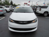 Used 2024 Chrysler Voyager LX image 3