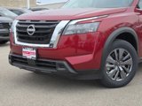 New 2025 Nissan Pathfinder SV image 2