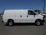 Used 2018 Chevrolet Express 2500 image 2
