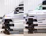 Used 2018 Jeep Grand Cherokee Altitude image 4