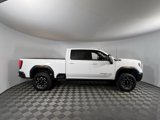 Used 2024 GMC Sierra 2500 AT4X image 5