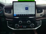 Used 2024 Ford Expedition Limited image 3
