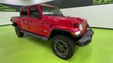 Used 2020 Jeep Gladiator Overland image 2