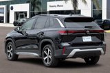 New 2025 Volkswagen Tiguan SE image 6