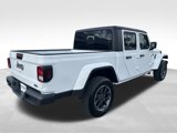 Used 2023 Jeep Gladiator Overland image 4