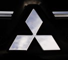 New 2025 Mitsubishi Outlander SE image 3